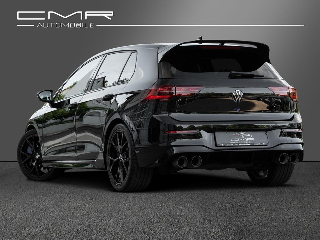 Volkswagen Golf 2023 г. Чёрный, пробег 40000 км