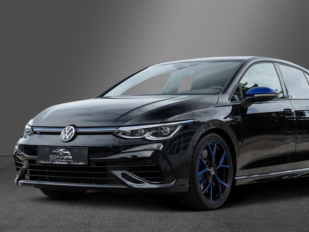 Volkswagen Golf 2024 г. Чёрный, пробег 28024 км