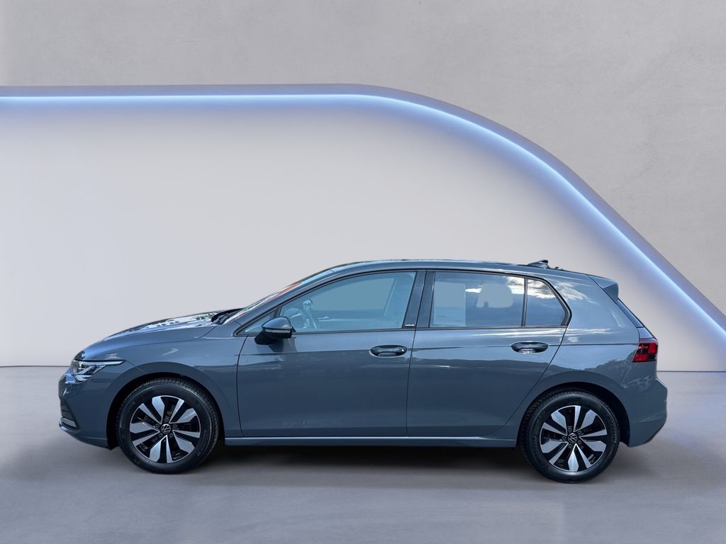Volkswagen Golf 2023 г. Серый, пробег 54420 км