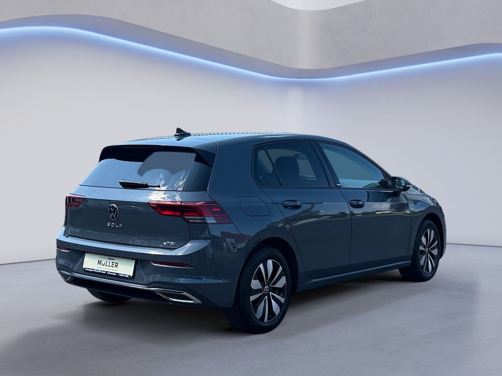 Volkswagen Golf 2023 г. Серый, пробег 54420 км