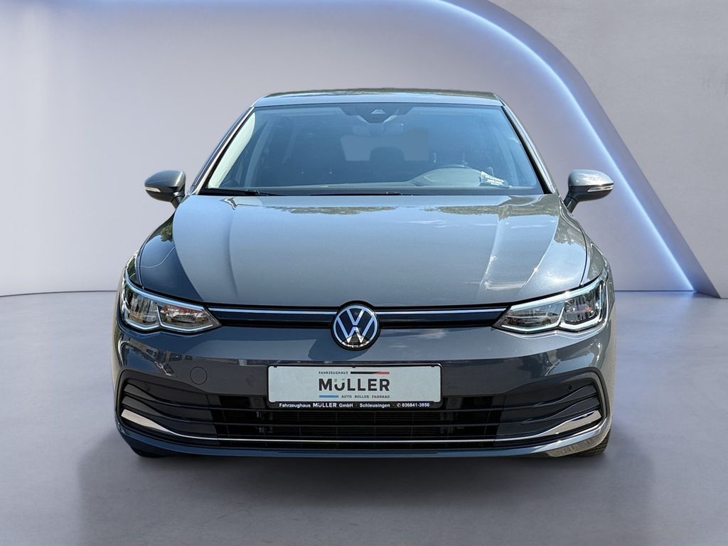 Volkswagen Golf 2023 г. Серый, пробег 54420 км