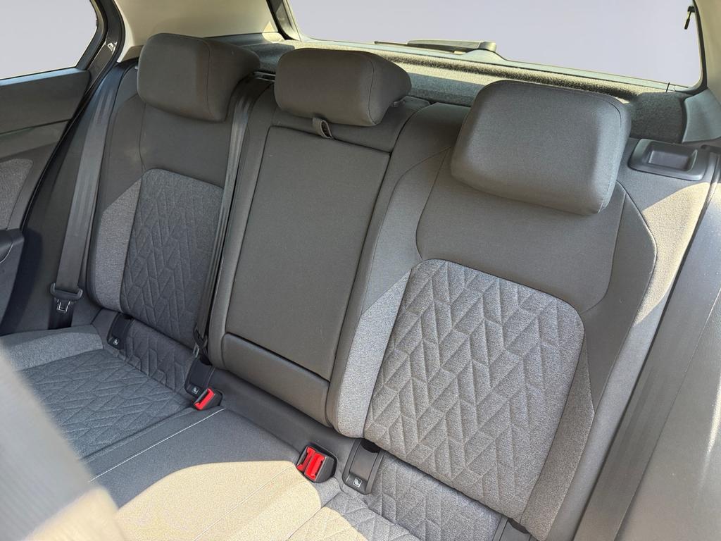 Volkswagen Golf 2023 г. Серый, пробег 54420 км