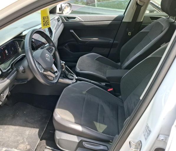 Volkswagen Taigo 2022 г. Белый, пробег 59871 км