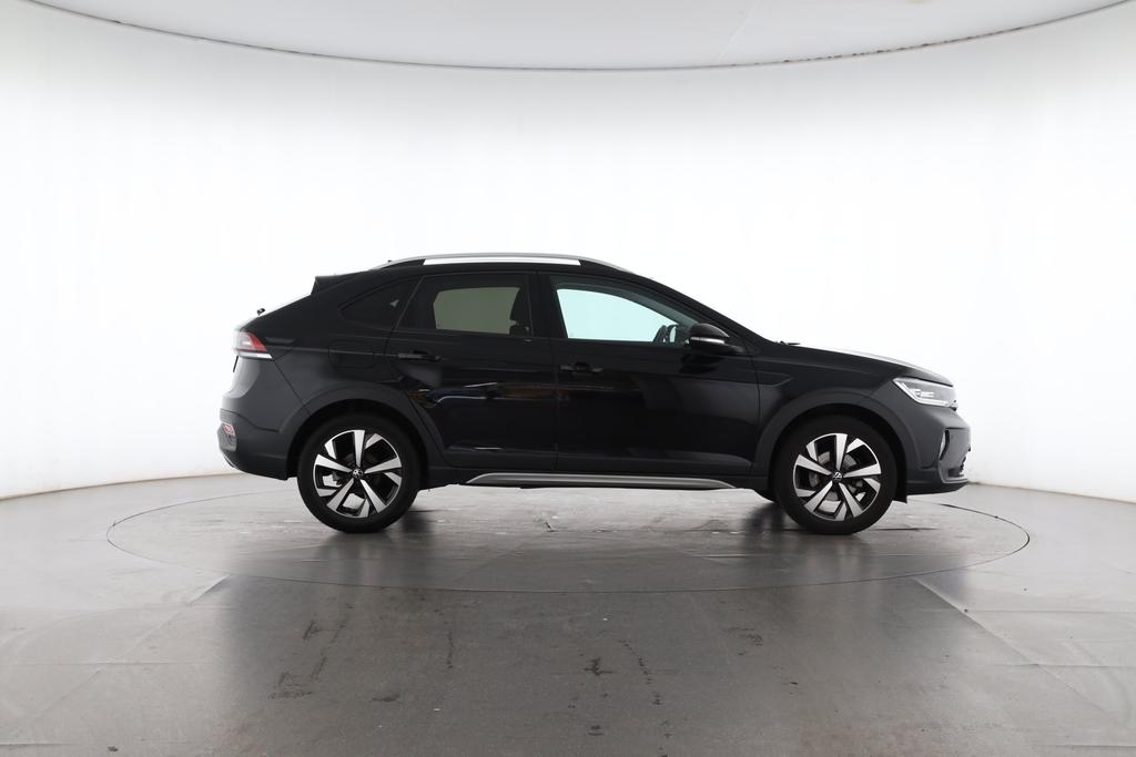 Volkswagen Taigo 2022 г. Чёрный, пробег 29990 км