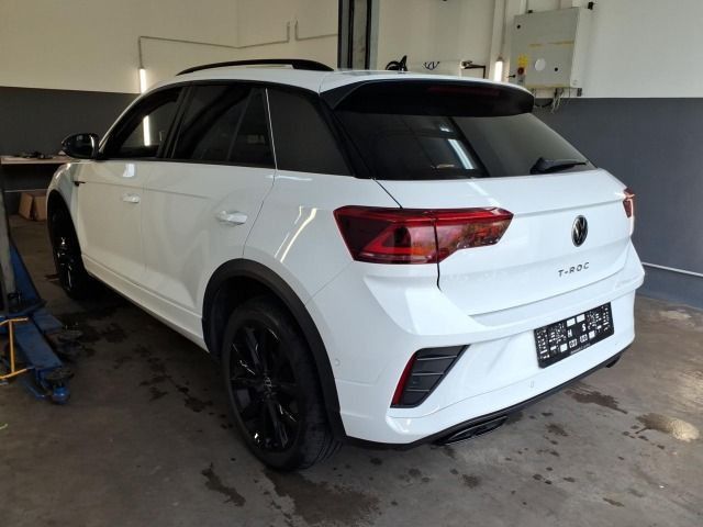Volkswagen T-Roc 2023 г. Белый, пробег 40156 км