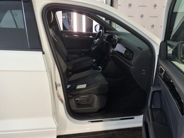 Volkswagen T-Roc 2023 г. Белый, пробег 40156 км