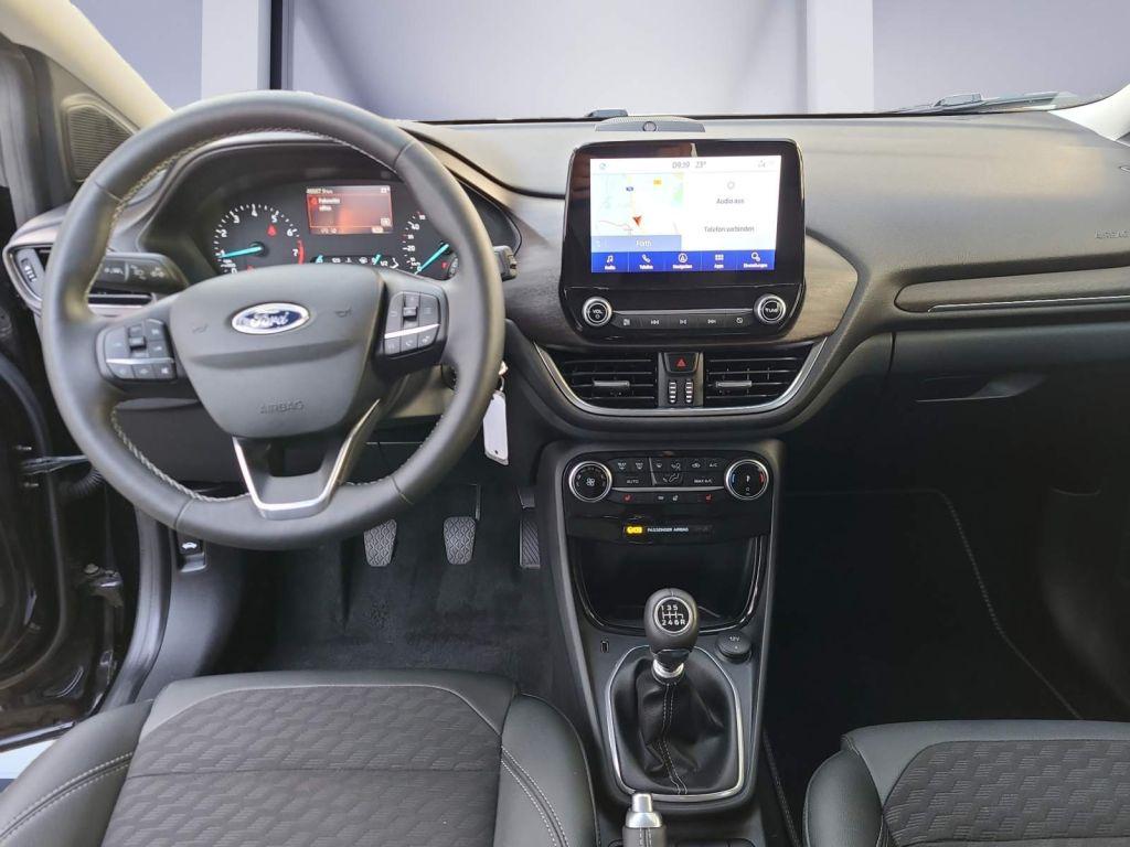 Ford Puma 2023 г. Чёрный, пробег 49570 км