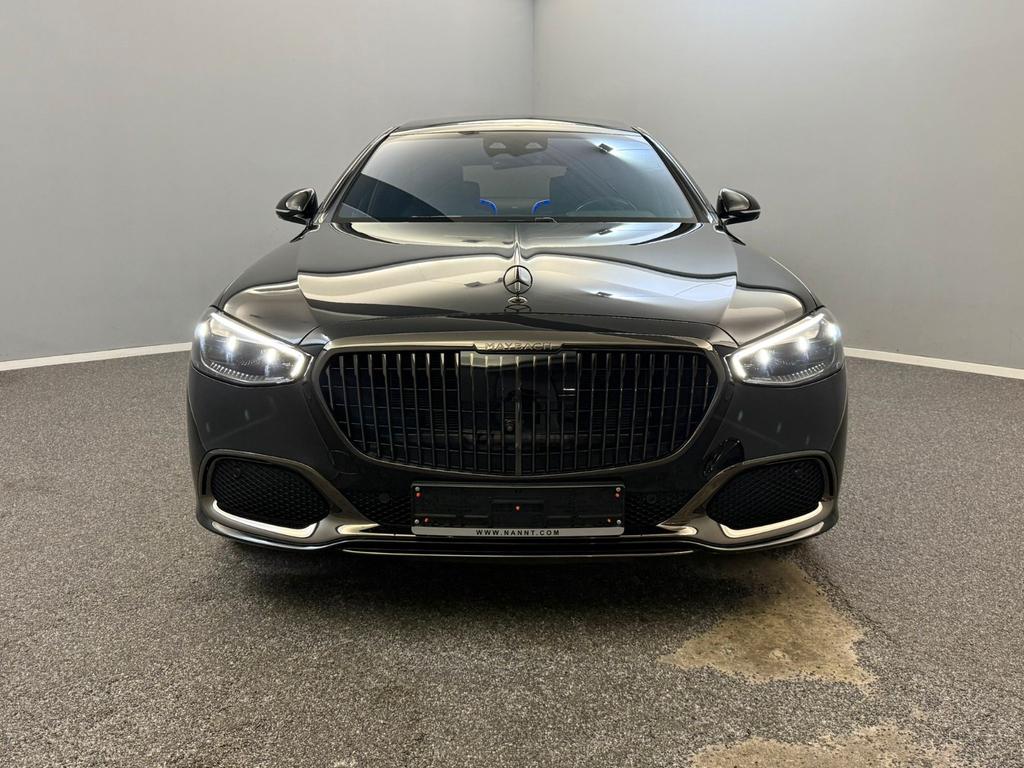 Mercedes-Benz S 680 2025 г. Чёрный, пробег 4123 км