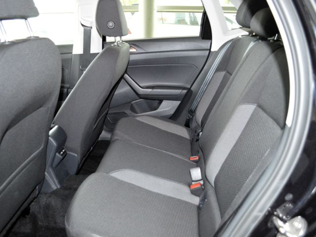 Volkswagen Polo 2023 г. Чёрный, пробег 42418 км