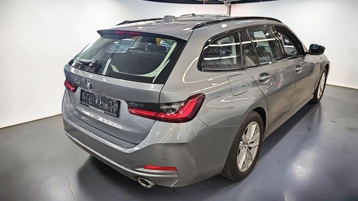 BMW 320 2023 г. Серый, пробег 28000 км