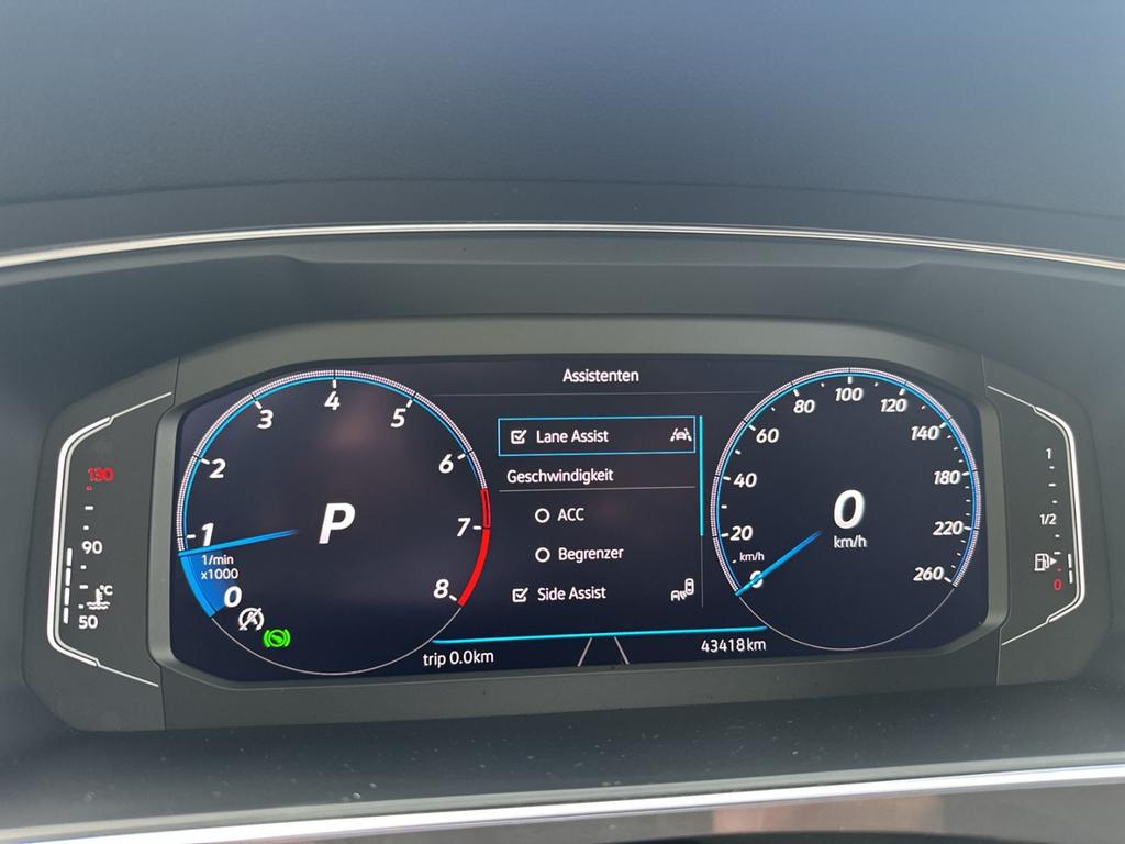 Volkswagen TIGUAN ALLSPACE 2022 г. Чёрный, пробег 43417 км