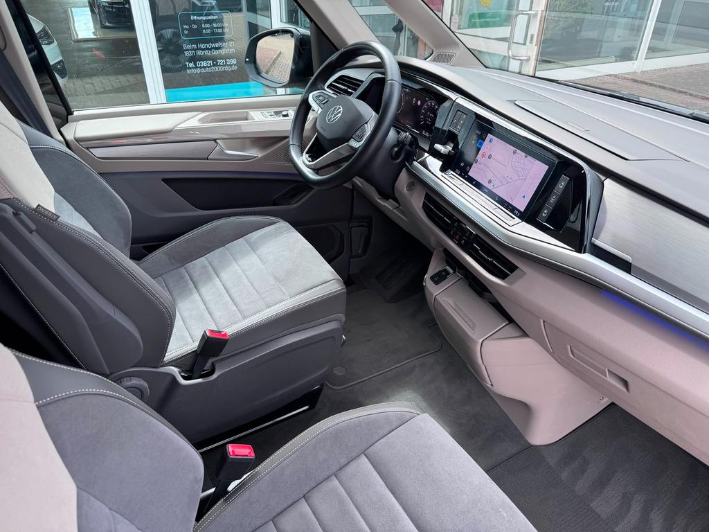 Volkswagen T7 MULTIVAN 2025 г. Чёрный, пробег 28600 км