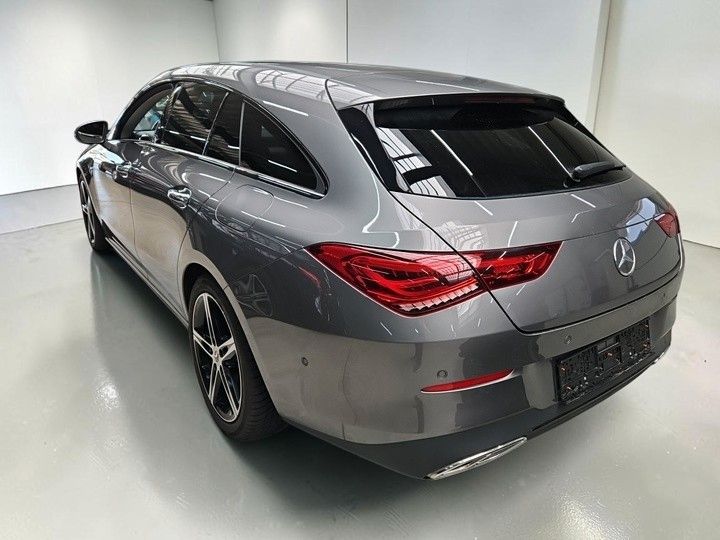 Mercedes-Benz CLA 220 SHOOTING BRAKE 2023 г. Серый, пробег 44000 км