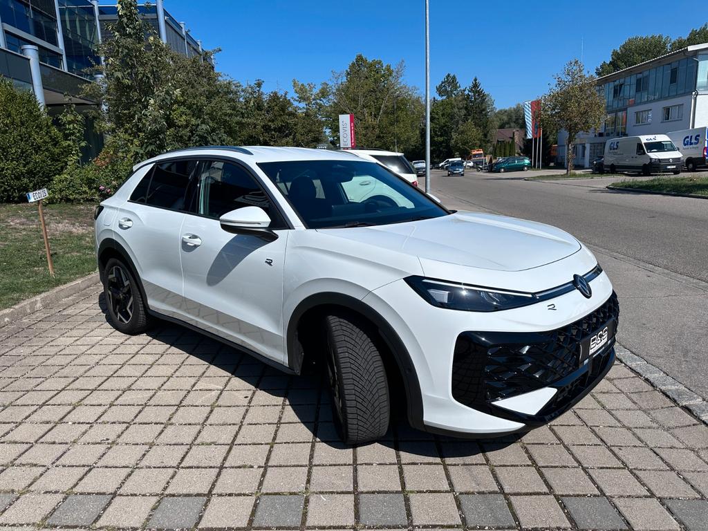 Volkswagen T-Roc 2023 г. Белый, пробег 25000 км