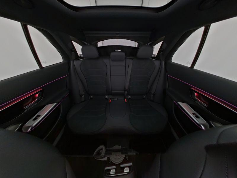 Mercedes-Benz E 220 2025 г. Белый, пробег 12179 км