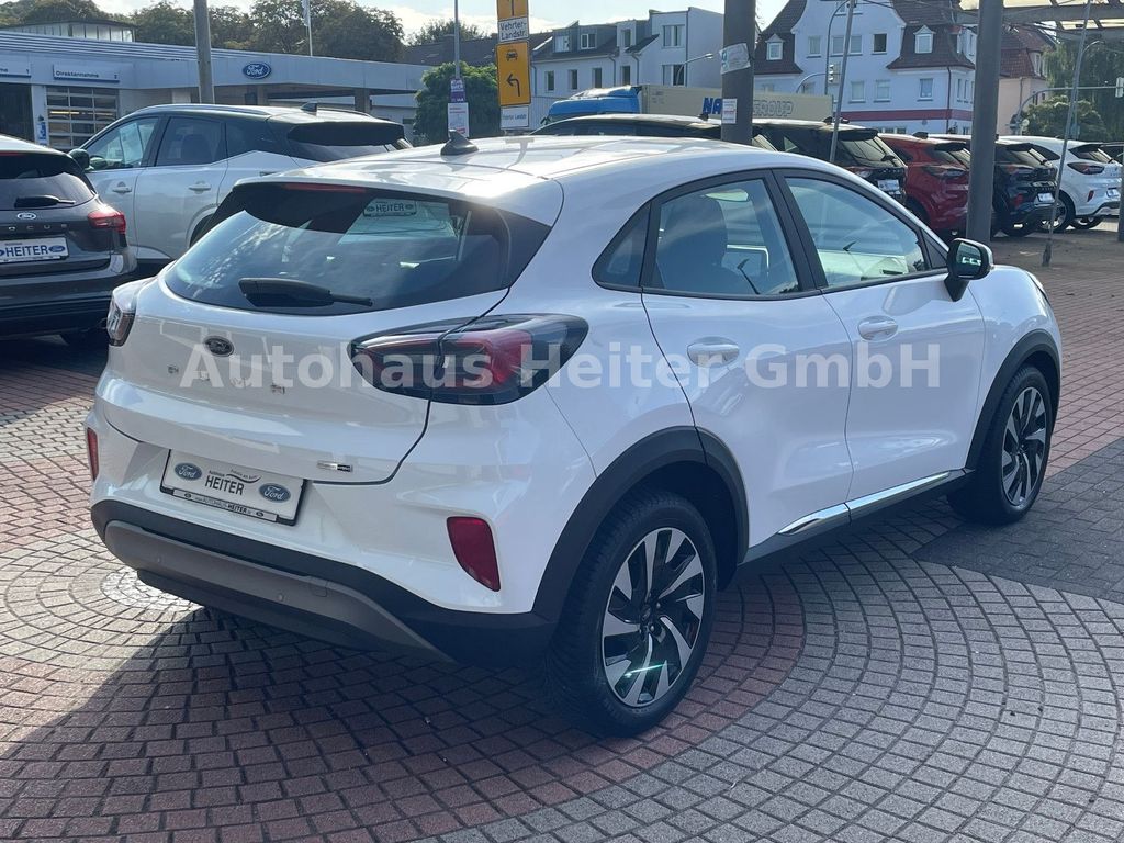 Ford Puma 2022 г. Белый, пробег 49660 км