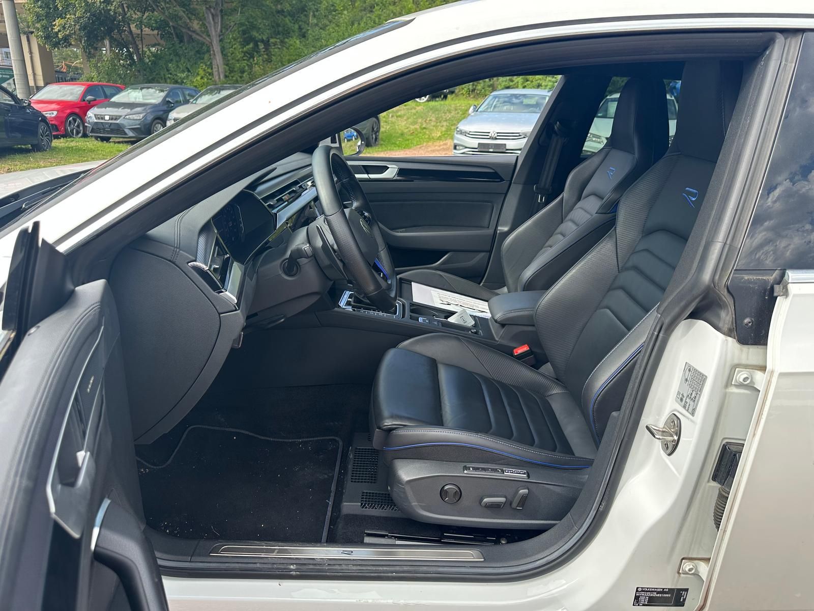 Volkswagen Arteon 2021 г. Белый, пробег 26855 км