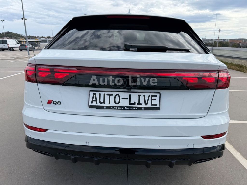 Audi Q8 2024 г. Белый, пробег 27750 км