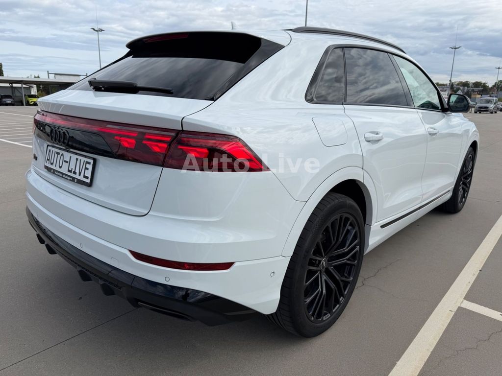 Audi Q8 2024 г. Белый, пробег 27750 км