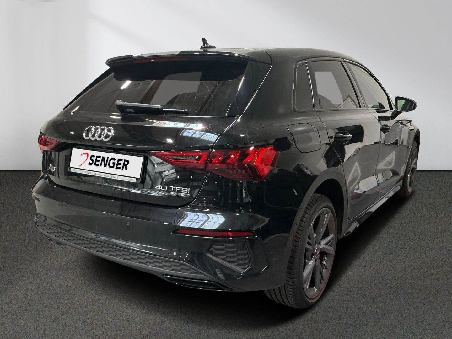 Audi A3 2022 г. Чёрный, пробег 42525 км