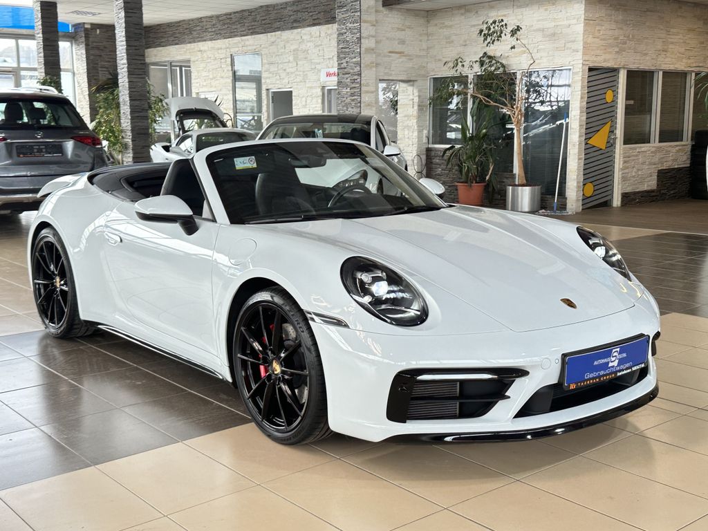Porsche 992 2021 г. Белый, пробег 23656 км