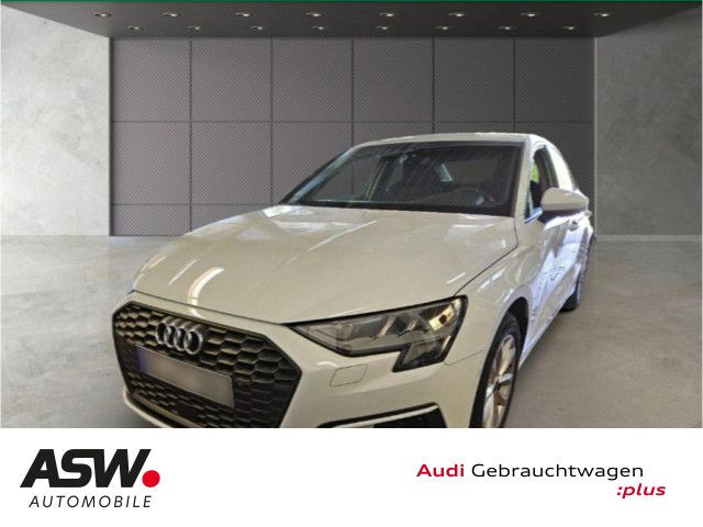 Audi A3 2023 г. Белый, пробег 32300 км