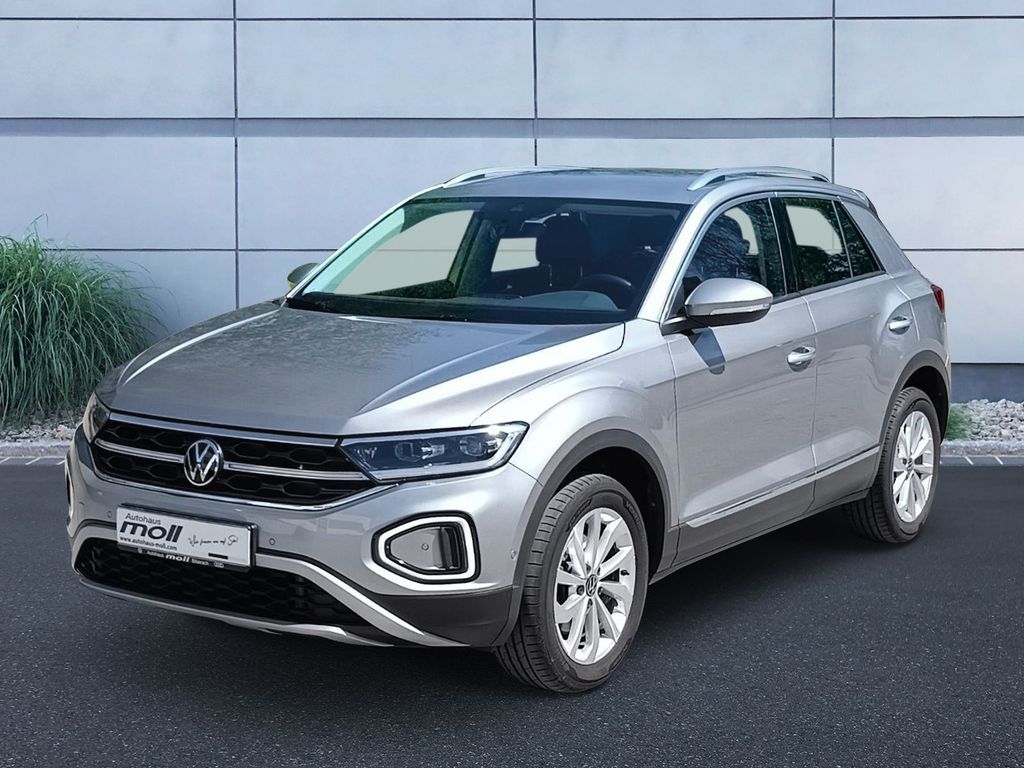 Volkswagen T-Roc 2024 г. Серебристый, пробег 42400 км
