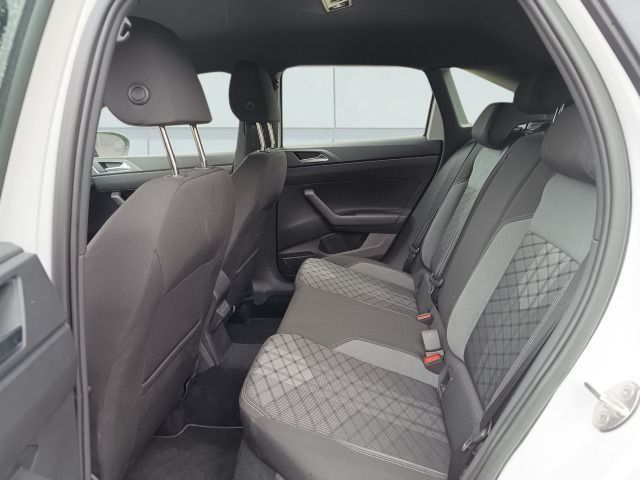 Volkswagen Taigo 2024 г. Белый, пробег 36300 км