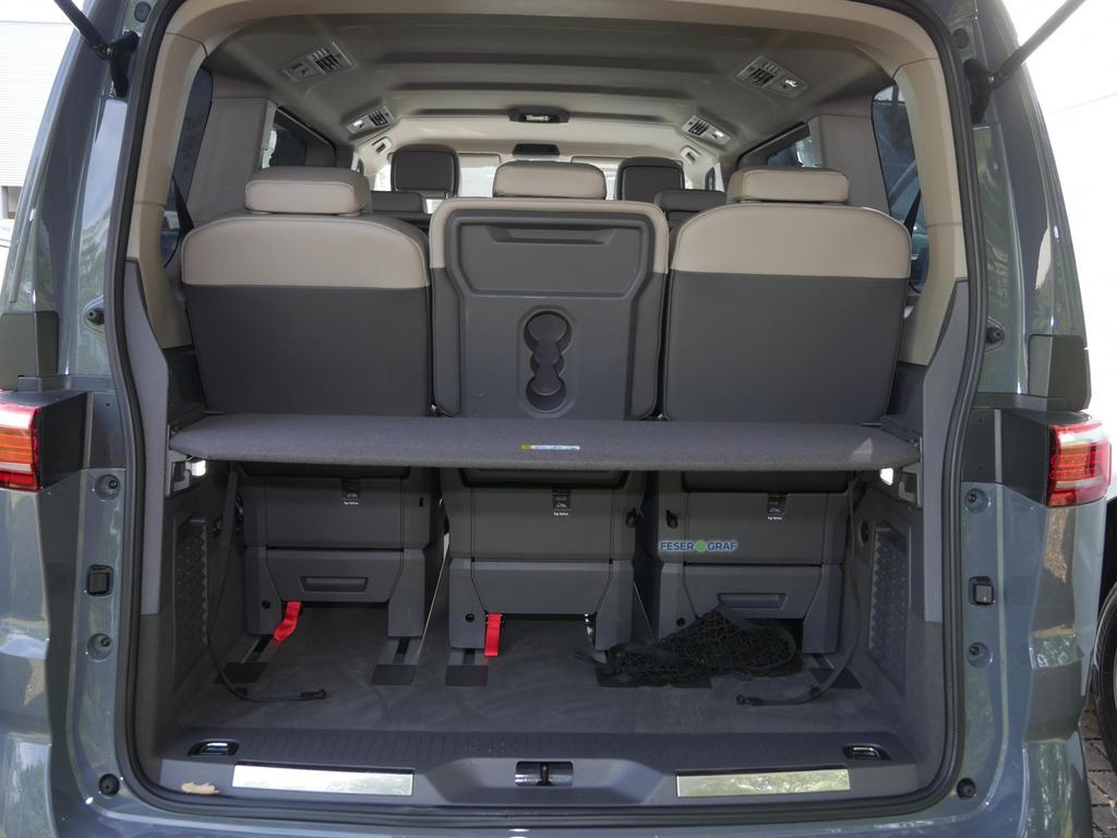 Volkswagen T7 MULTIVAN 2025 г. Серый, пробег 14196 км