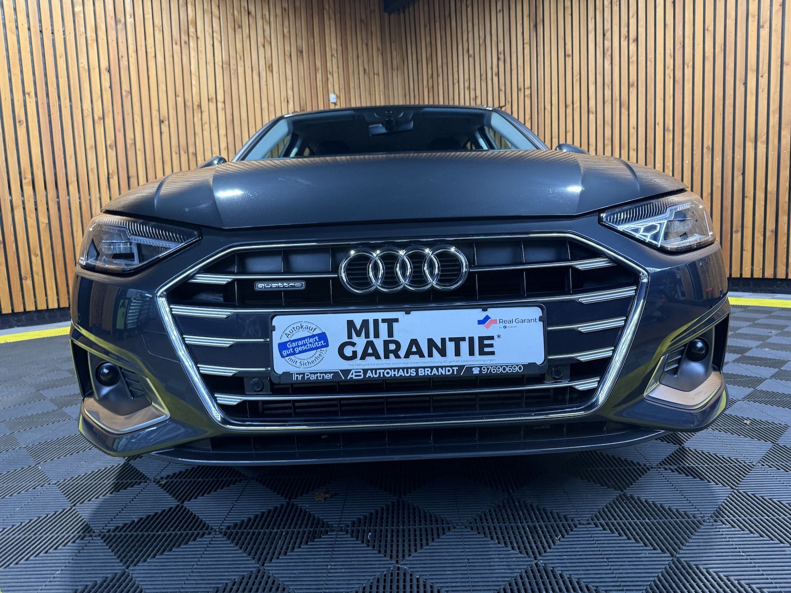 Audi A4 2023 г. Серый, пробег 56243 км