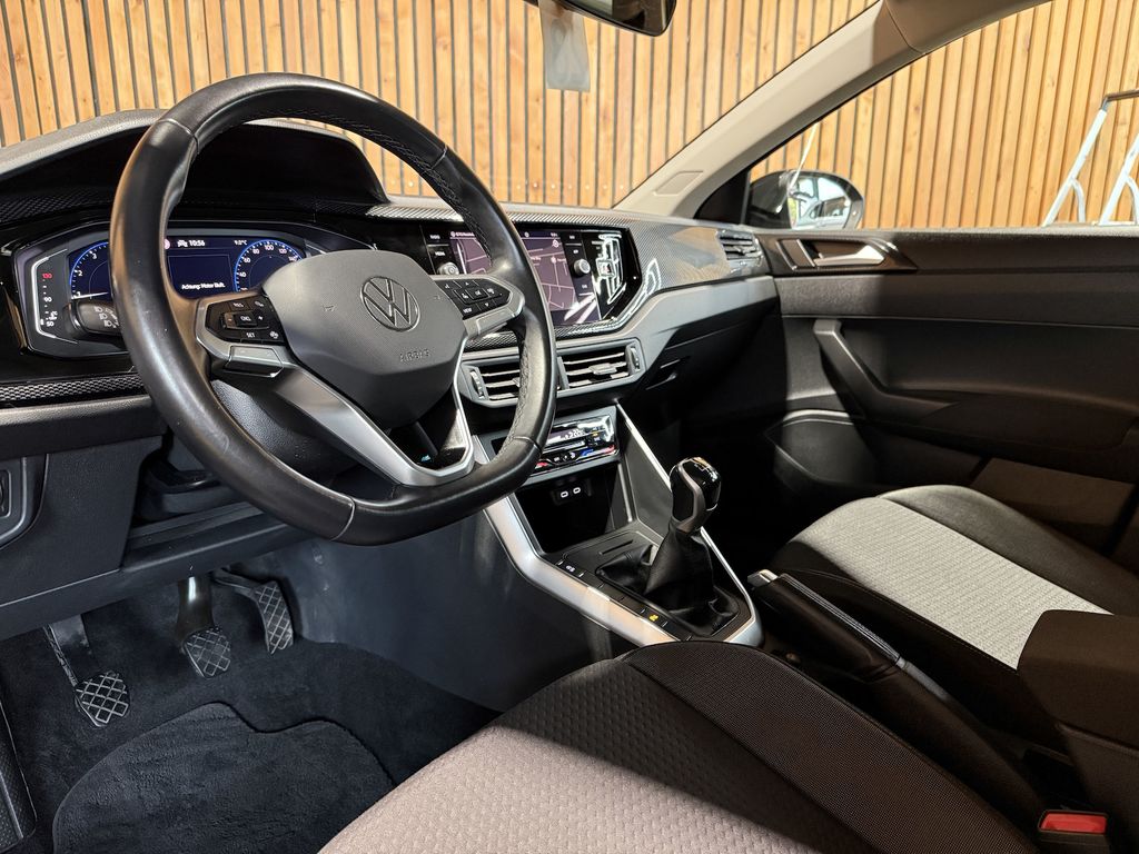 Volkswagen Taigo 2023 г. Чёрный, пробег 41486 км