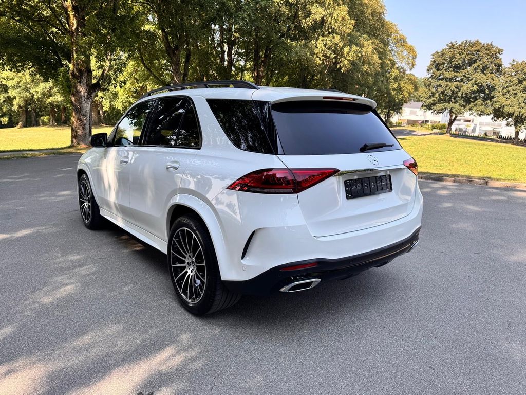 Mercedes-Benz GLE 300 2023 г. Белый, пробег 45000 км