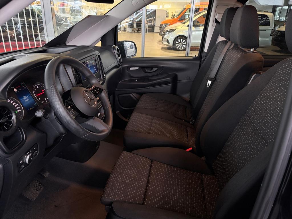 Mercedes-Benz Vito 2025 г. Чёрный, пробег 40000 км