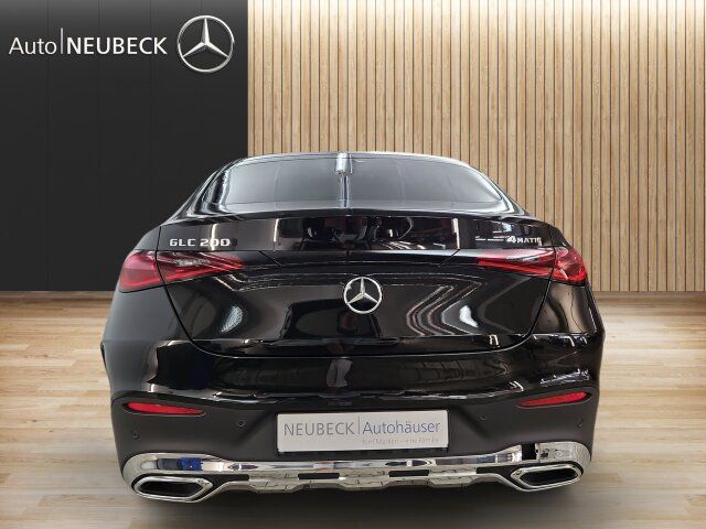 Mercedes-Benz GLC 200 2023 г. Чёрный, пробег 23200 км