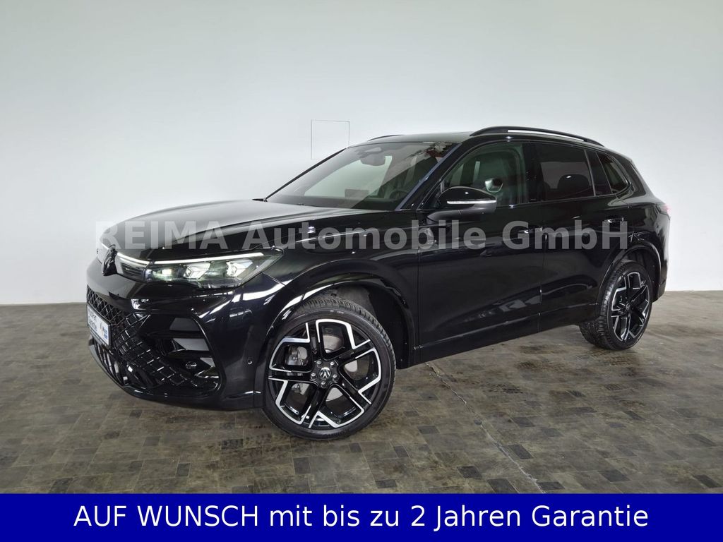 Volkswagen Tiguan 2024 г. Чёрный, пробег 24000 км