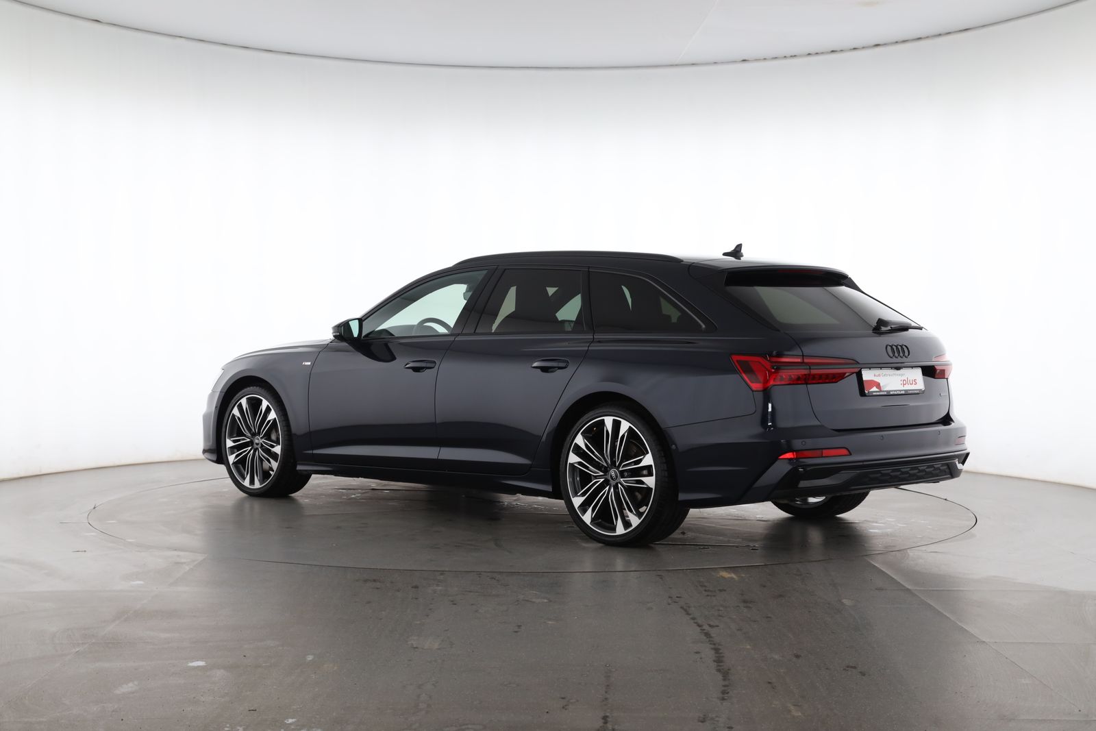 Audi A6 2025 г. Синий, пробег 7132 км
