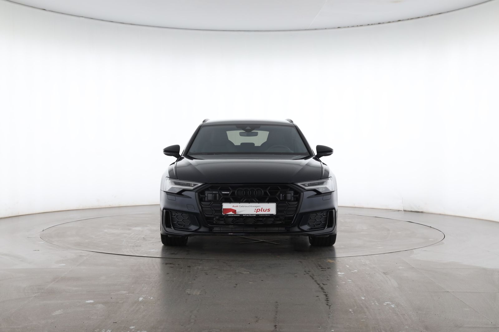 Audi A6 2025 г. Синий, пробег 7132 км
