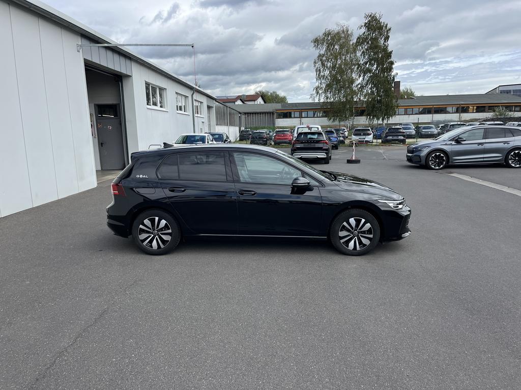Volkswagen Golf 2025 г. Чёрный, пробег 19350 км