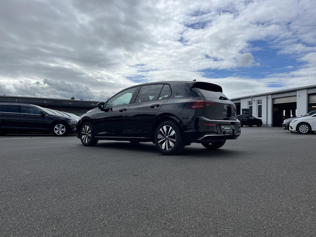 Volkswagen Golf 2025 г. Чёрный, пробег 19350 км