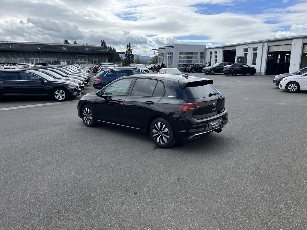 Volkswagen Golf 2025 г. Чёрный, пробег 19350 км