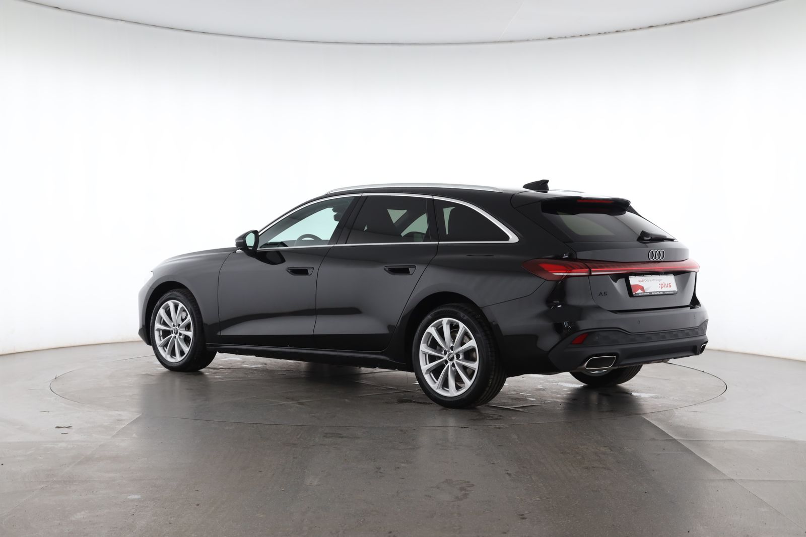 Audi A5 2025 г. Чёрный, пробег 17989 км