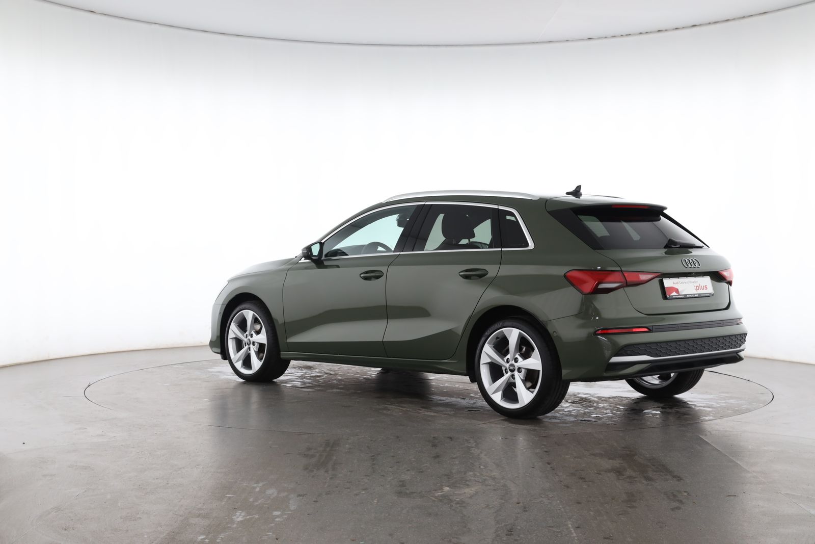 Audi A3 2025 г. Зелёный, пробег 19799 км