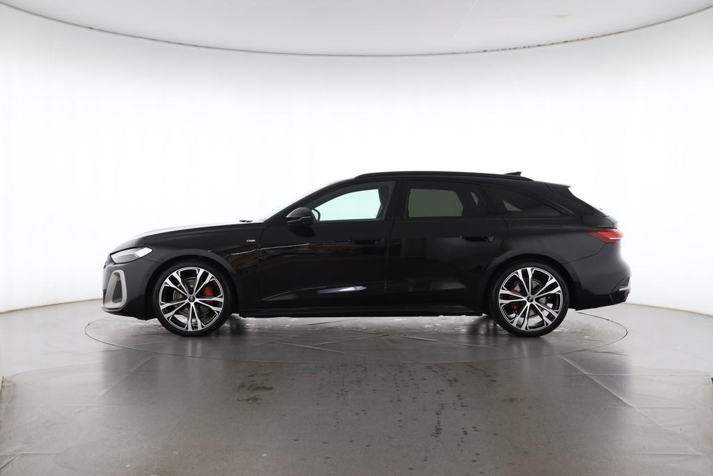 Audi A5 2025 г. Чёрный, пробег 5232 км