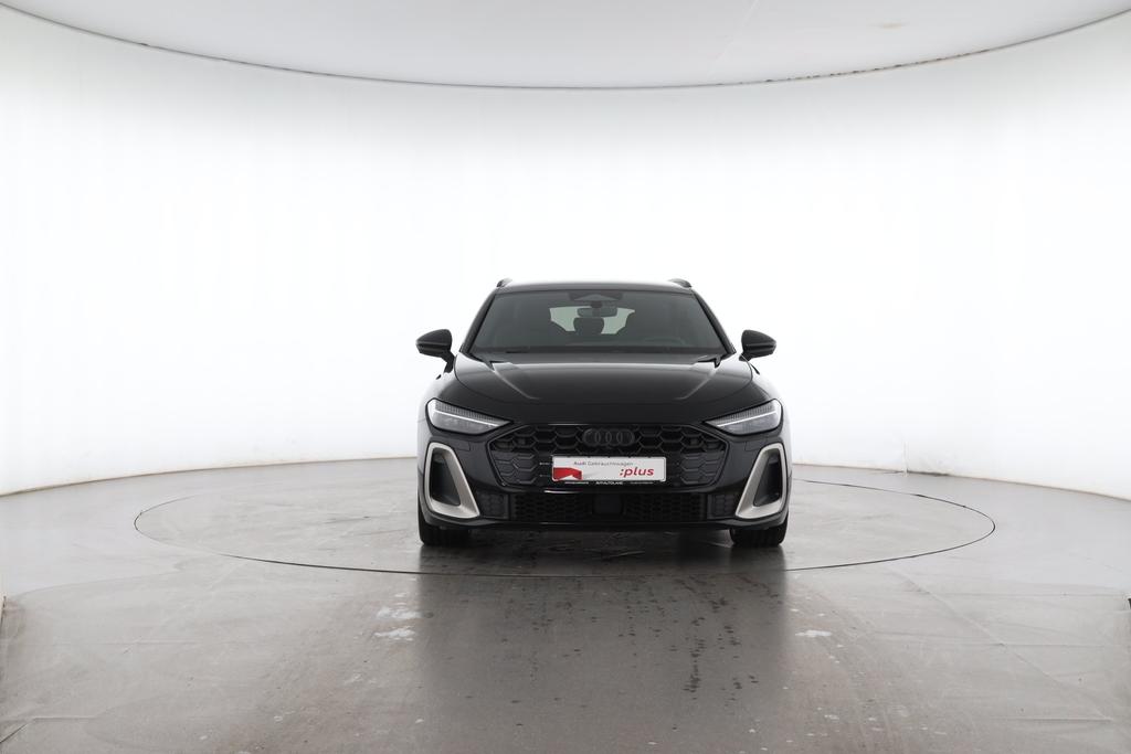 Audi A5 2025 г. Чёрный, пробег 5232 км