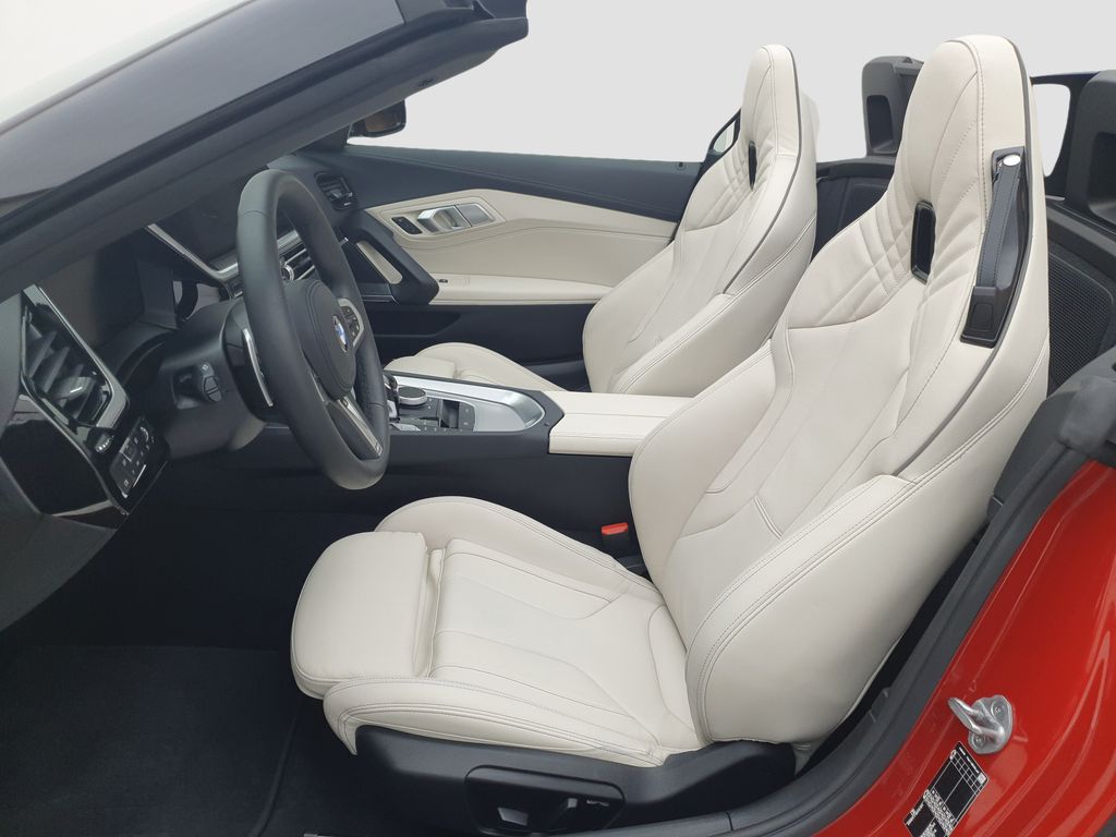 BMW X9 2023 г. Красный, пробег 15937 км