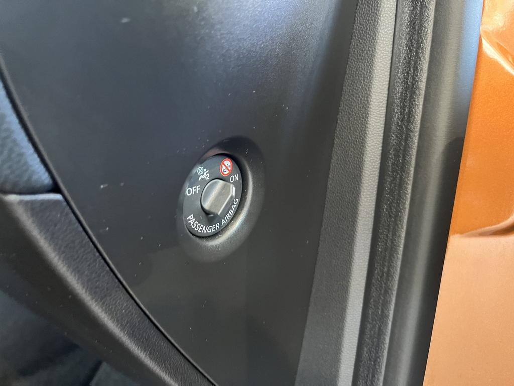 Renault Captur 2021 г. Оранжевый, пробег 35000 км