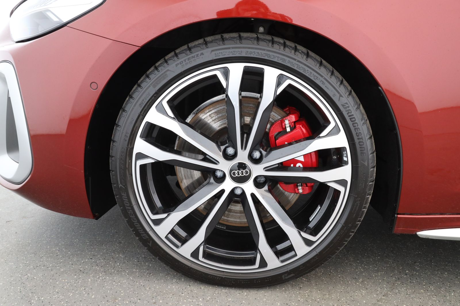 Audi S5 2025 г. Красный, пробег 15999 км