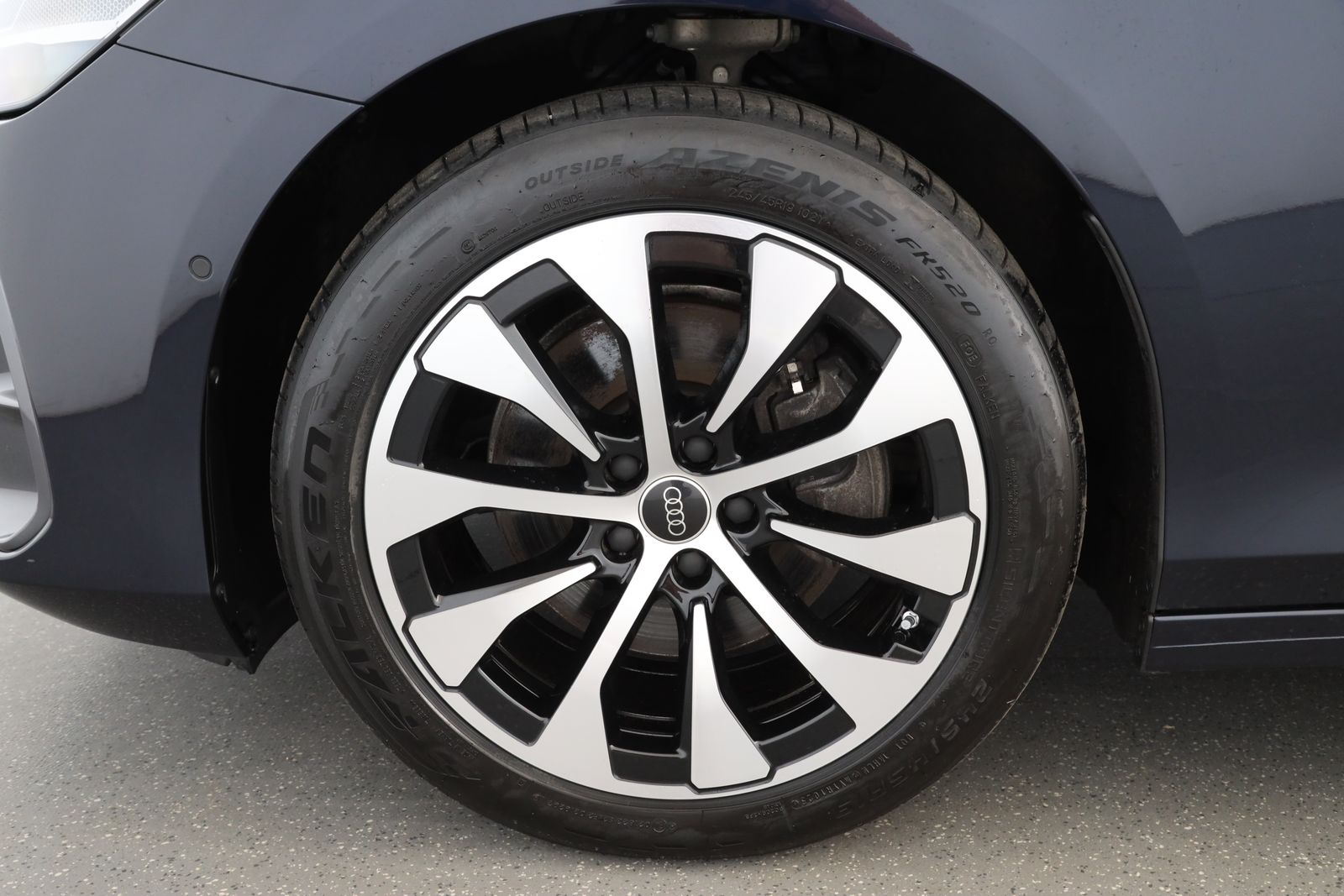 Audi A6 2025 г. Синий, пробег 23669 км
