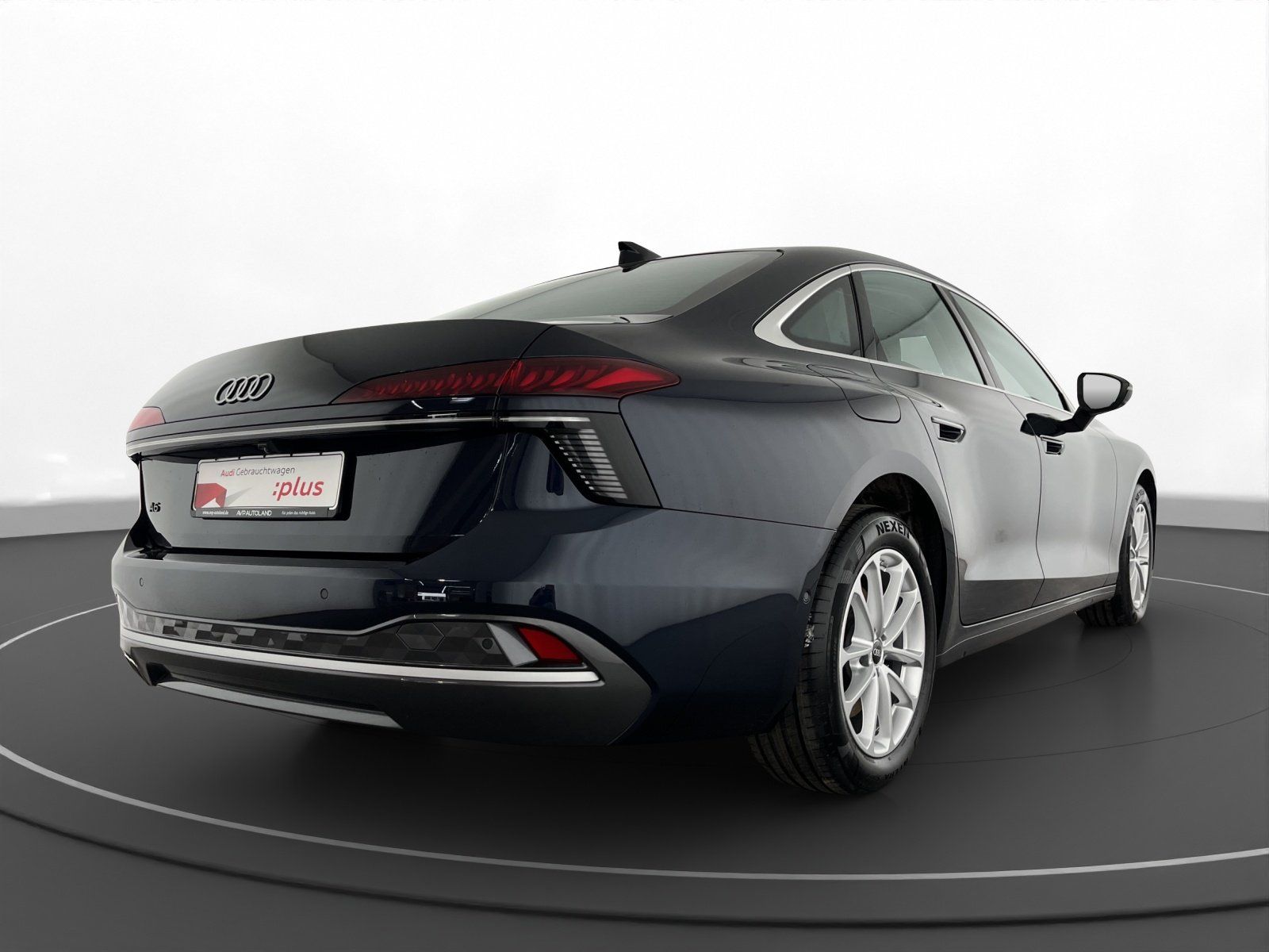 Audi A6 2025 г. Синий, пробег 27777 км