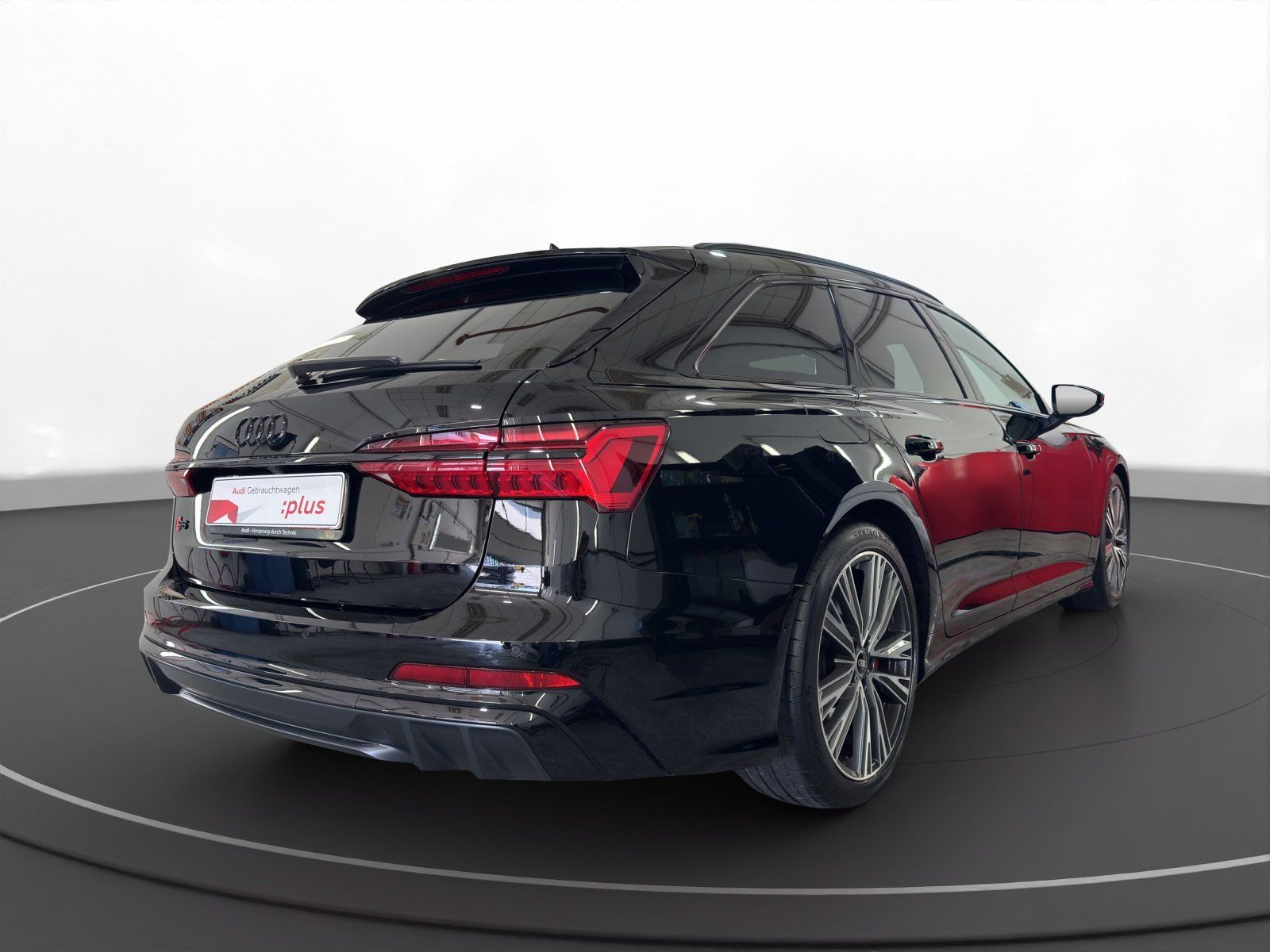 Audi S6 2025 г. Чёрный, пробег 23506 км